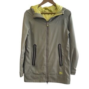 Burton Lightweight Dry Ride Jacket Windbreaker